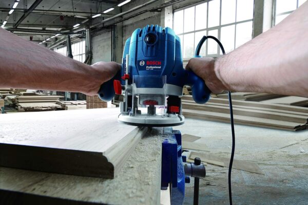 Bosch GOF 130 Corded Electric Router, 1,300W, 8 mm Bit, 28,000 rpm, 40 mm, Variable Speed, Restart Protection, Constant Speed, 3.5 kg + 8 Bosch Accessories, 1 Year Warranty - Image 3