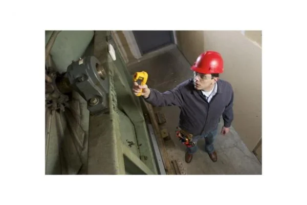 FLUKE 62 MAX Infrared Thermometer - Image 2